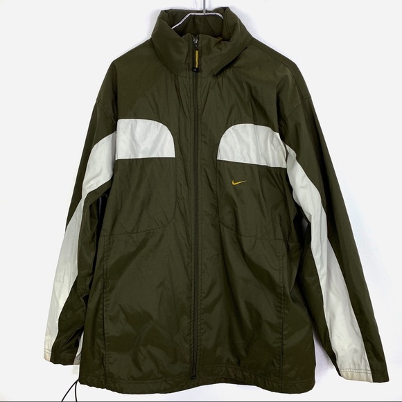 nike olive windbreaker